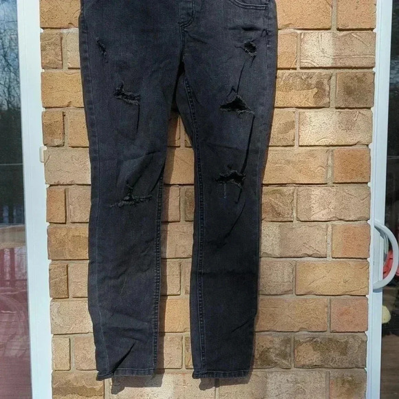 Distressed  Overalls - Picture 5 of 10